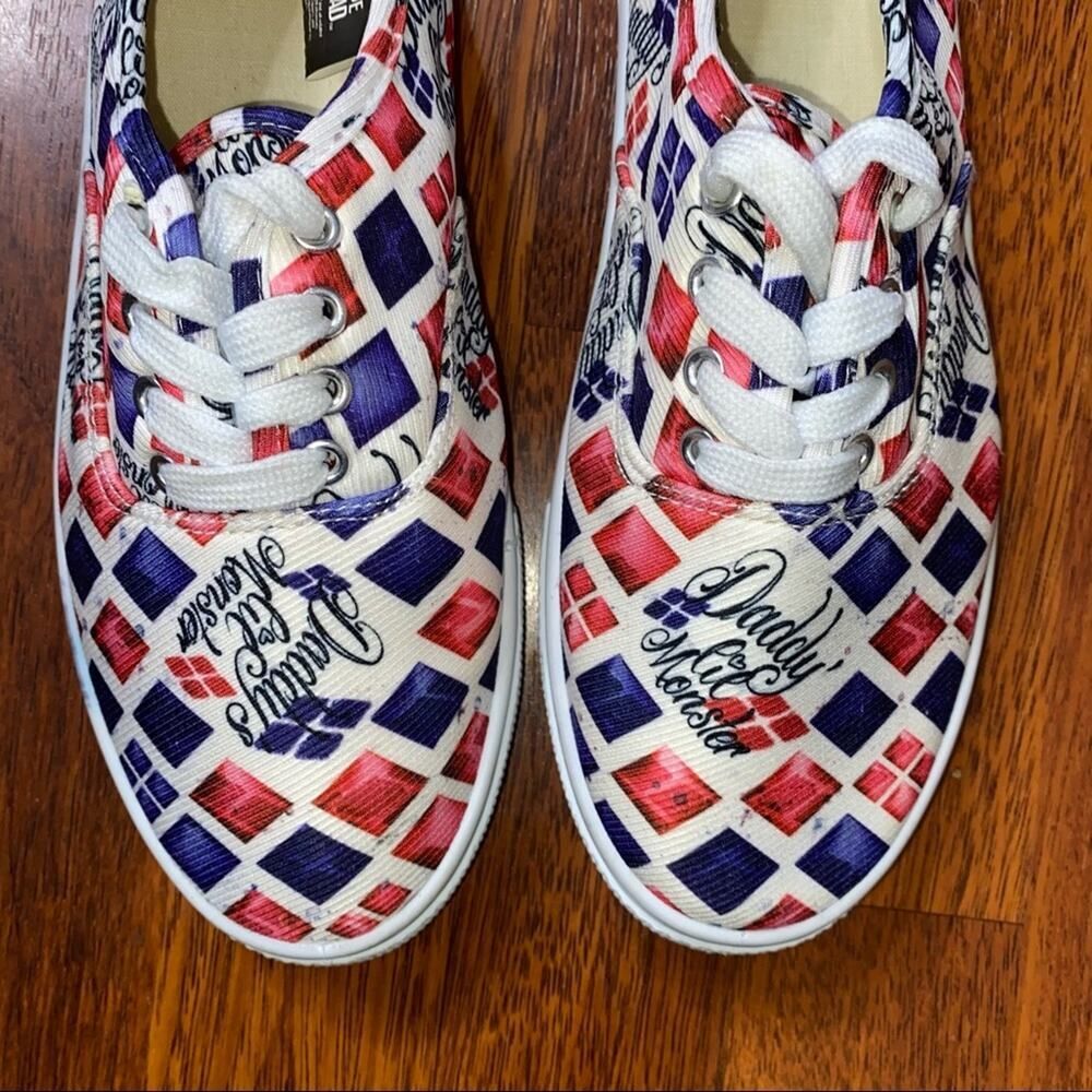 Suicide Squad Women's Tennis Shoes Daddy's Lil Monster Sneakers Size 7 ! - Picture 2 of 5